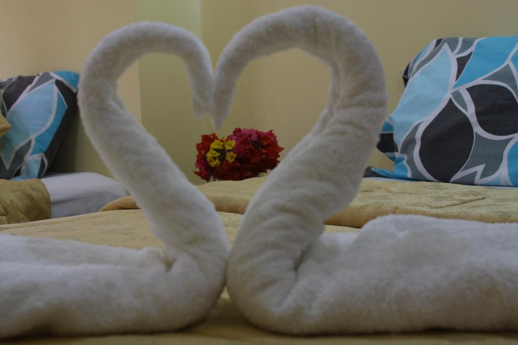 Hostal Espana Puerto Ayora  Exteriör bild