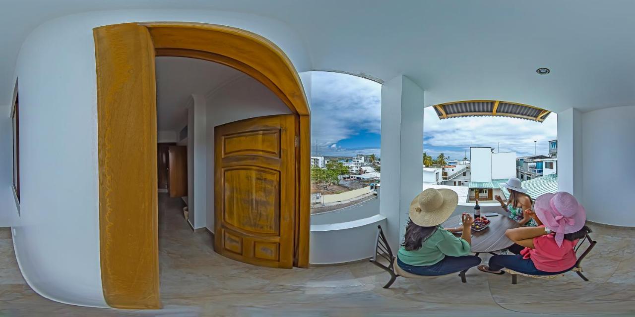 Hostal Espana Puerto Ayora  Exteriör bild