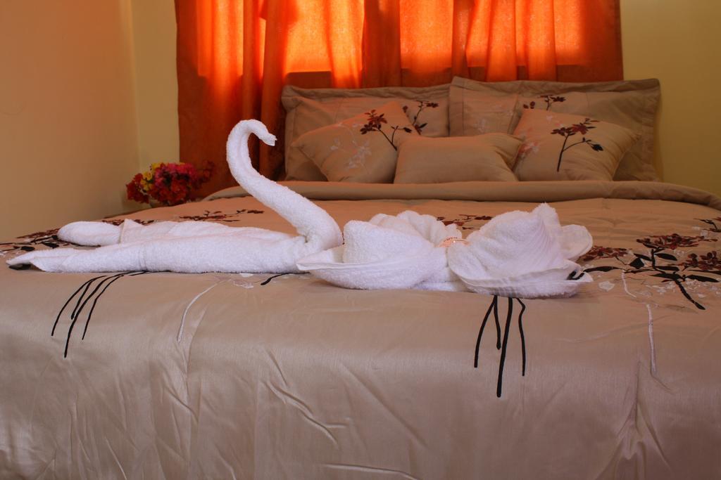 Hostal Espana Puerto Ayora  Exteriör bild