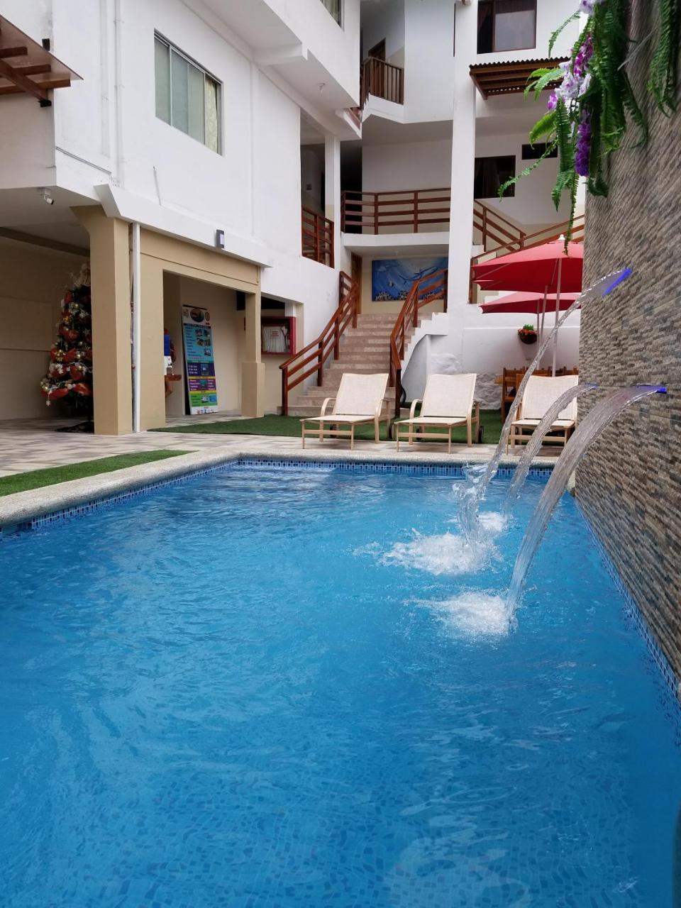 Hostal Espana Puerto Ayora  Exteriör bild